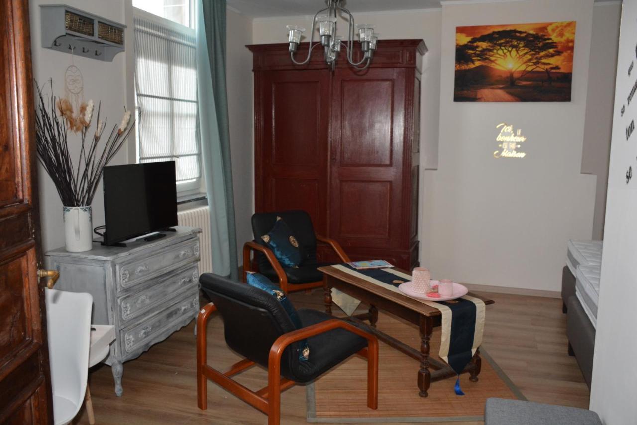 L'Hote Des Geants Ат Экстерьер фото